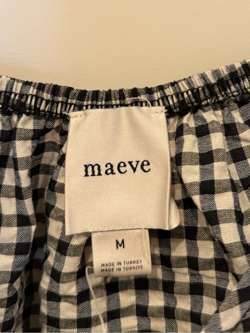 NWT Maeve Puff-Sleeve Off-The-Shoulder Gingham Top Medium - Picture 6 of 9